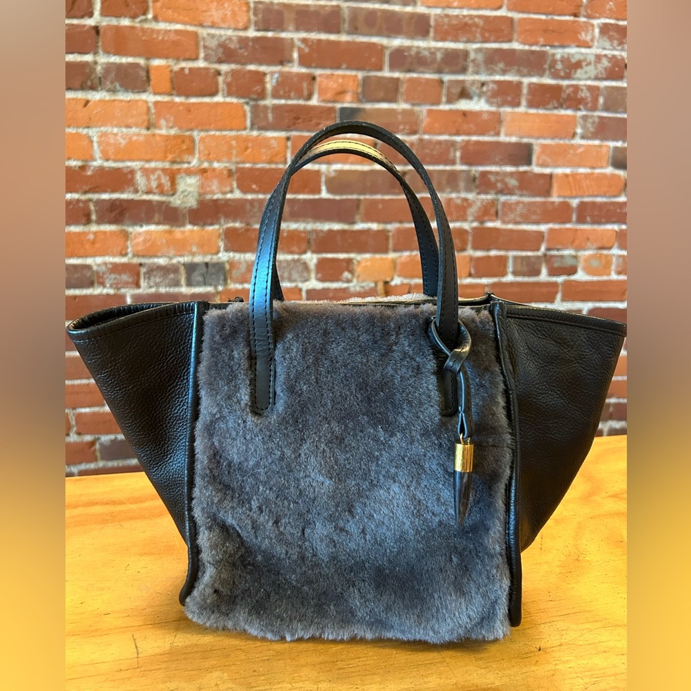 Elegant Black and Gray Crossbody Bag